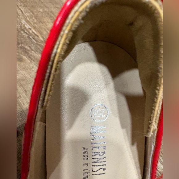 Women’s pumps heels red - Picture 4 of 4